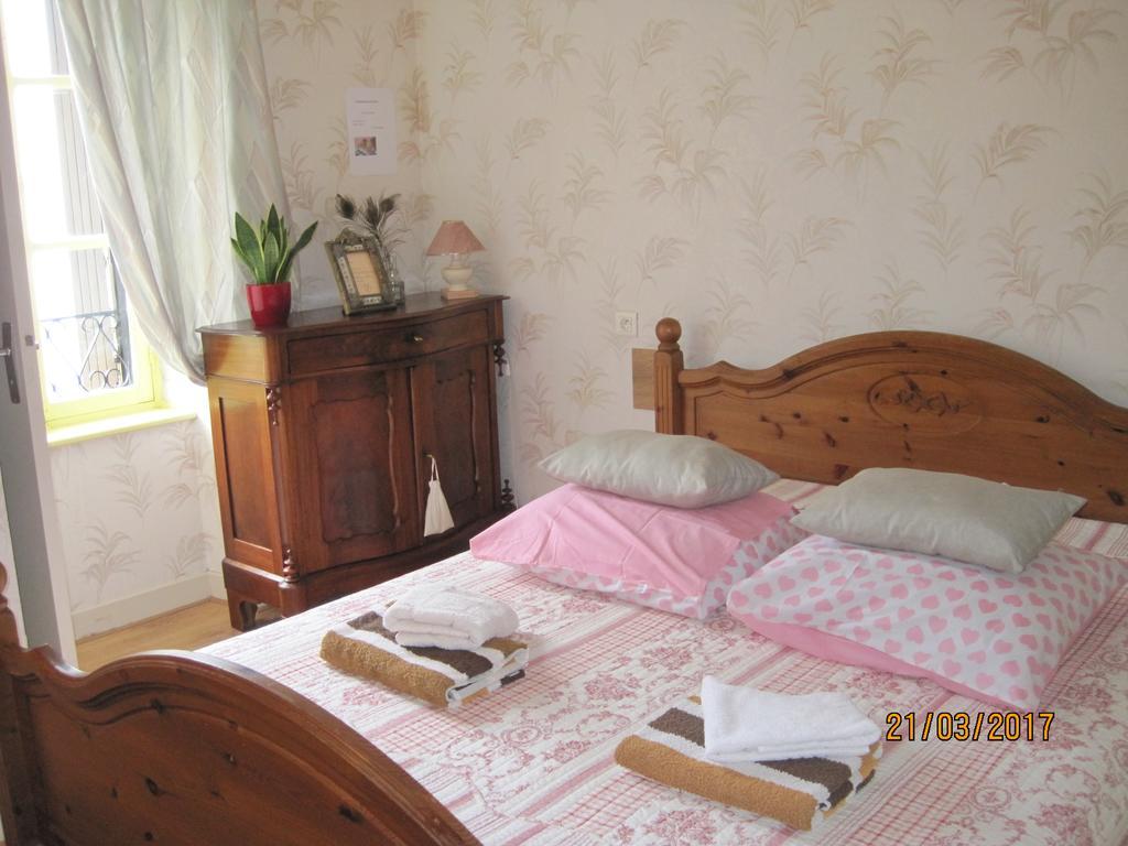 Hotel Le Commerce Neuville  Εξωτερικό φωτογραφία